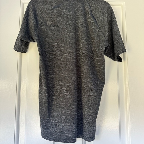 Nike Men's Gray Dri-Fit Shirt - Picture 4 of 5